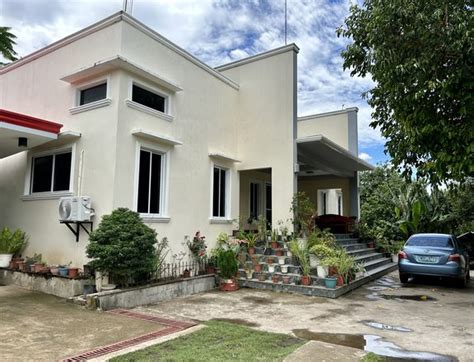 House and lot For Sale in Dumaguete, Negros Oriental.